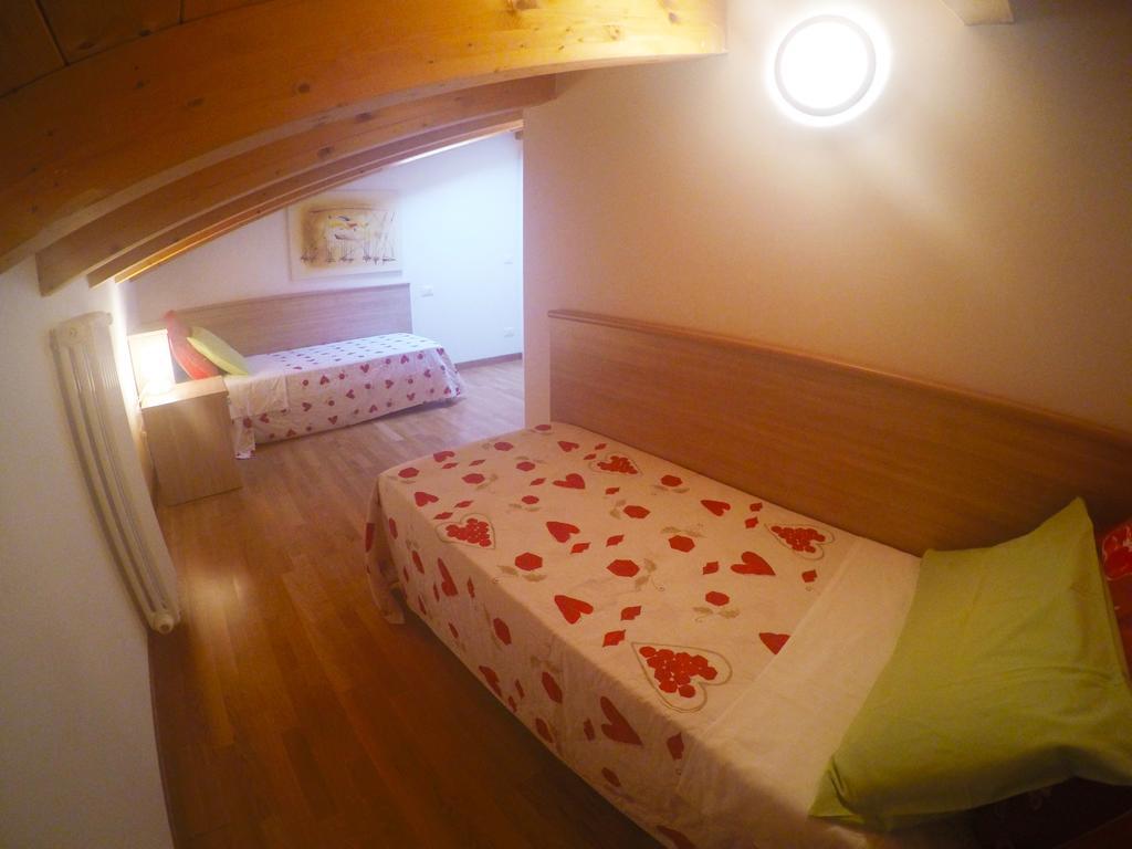 Residence Al Mare - Agenzia Cocal Каорле Стая снимка